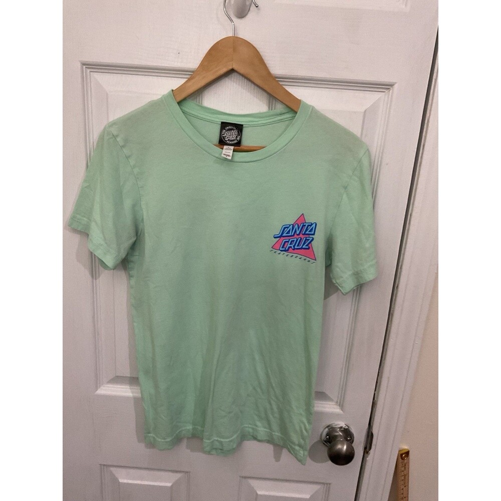 Santa Cruz Skateboards Shirt Mens Small Green Graphic Crew Neck Tee Short Sleeve